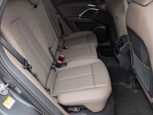 Used 2025 Audi Q5 Prestige AWD/4WD image 28