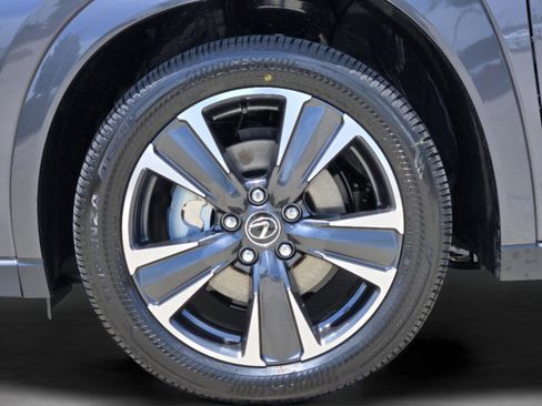 New 2026 Lexus UX 300h FWD image 21