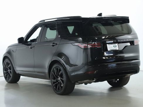 Used 2024 Land Rover Discovery Dynamic SE image 5