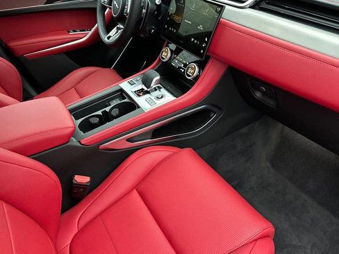 Used 2025 Jaguar F-PACE R-Dynamic S AWD/4WD image 26