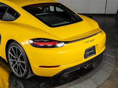 Certified 2023 Porsche 718 Cayman RWD image 27