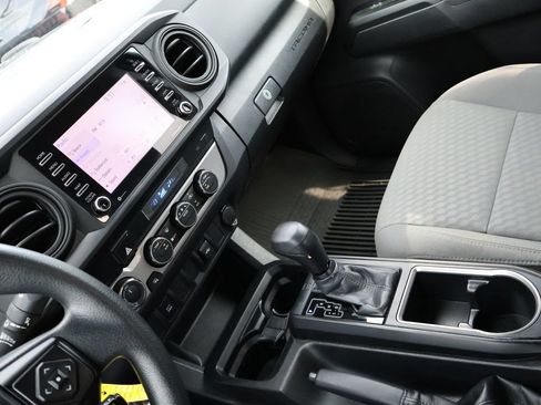 Used 2023 Toyota Tacoma SR AWD/4WD image 18