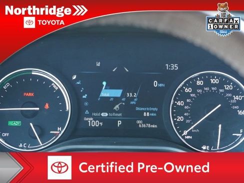 Certified 2024 Toyota Sienna Platinum FWD image 21