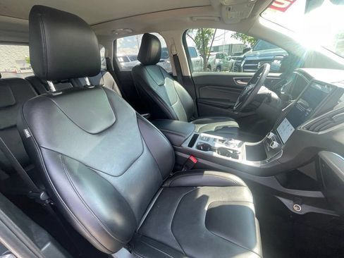Used 2021 Ford Edge Titanium AWD/4WD image 27