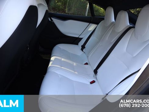 Used 2020 Tesla Model S Long Range image 17