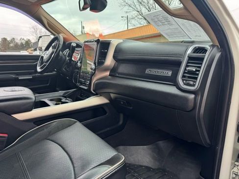 Used 2019 RAM 2500 Laramie image 15