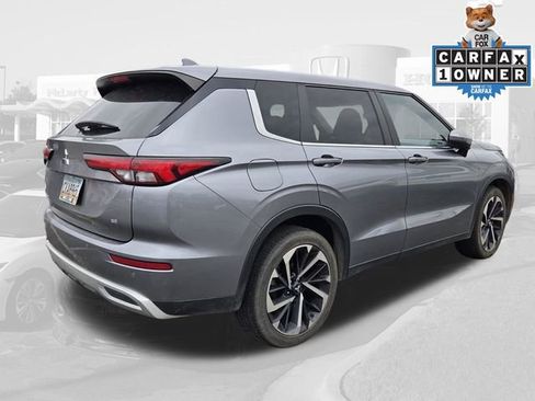 Used 2024 Mitsubishi Outlander SE image 4