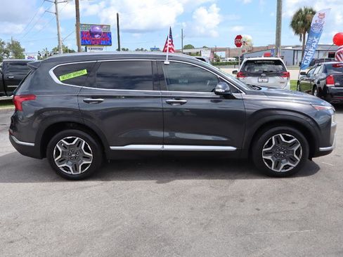 Used 2021 Hyundai Santa Fe Limited w/ Cargo Package image 7