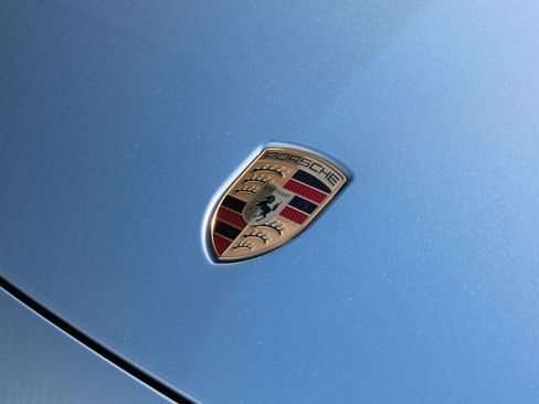 Used 2024 Porsche Macan 4 Electric image 6