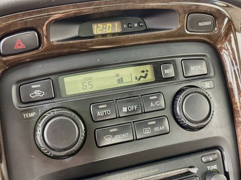 Used 2003 Toyota Highlander Limited FWD image 14