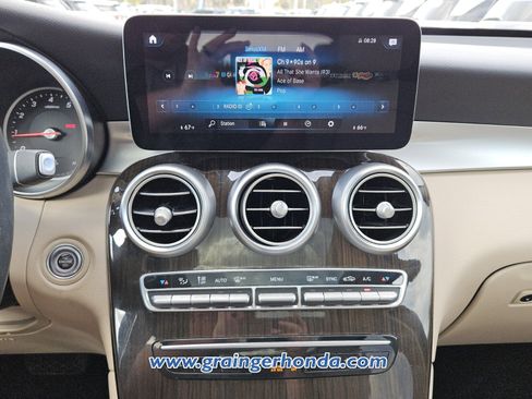 Used 2022 Mercedes-Benz GLC 300 GLC 300 image 15