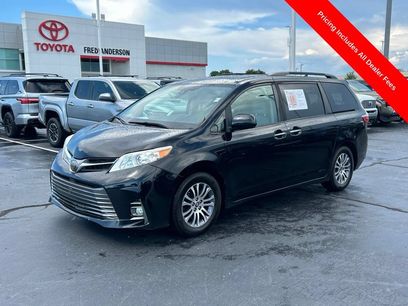 Used 2020 Toyota Sienna XLE