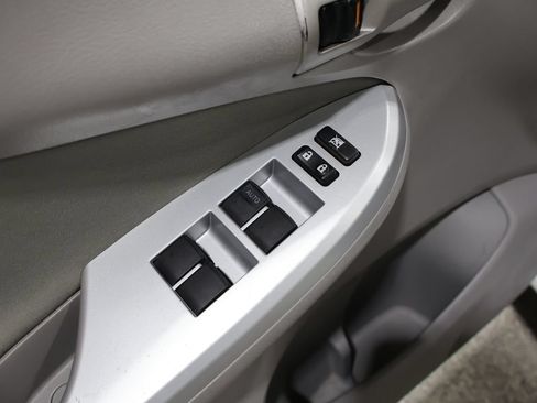 Used 2010 Toyota Corolla LE w/ All Weather Guard Pkg FWD image 14