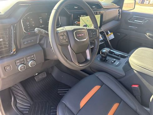New 2026 GMC Sierra 1500 AT4 w/ AT4 Premium Package image 18