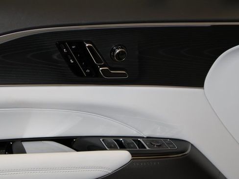 New 2026 Cadillac Lyriq Sport image 11