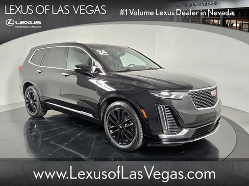 Used 2024 Cadillac XT6 Premium Luxury w/ Technology Package FWD image 1