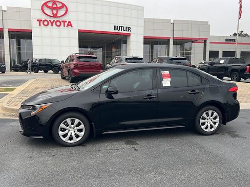 New 2026 Toyota Corolla LE image 3