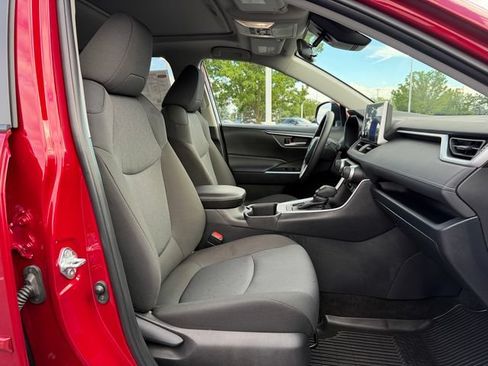 Certified 2025 Toyota RAV4 XLE w/ Convenience Package AWD/4WD image 18