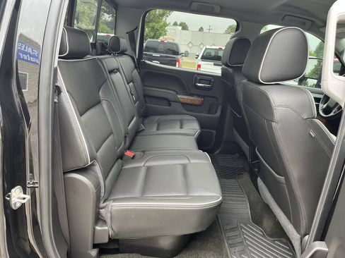 Used 2018 Chevrolet Silverado 3500 High Country w/ Duramax Plus Package AWD/4WD image 30