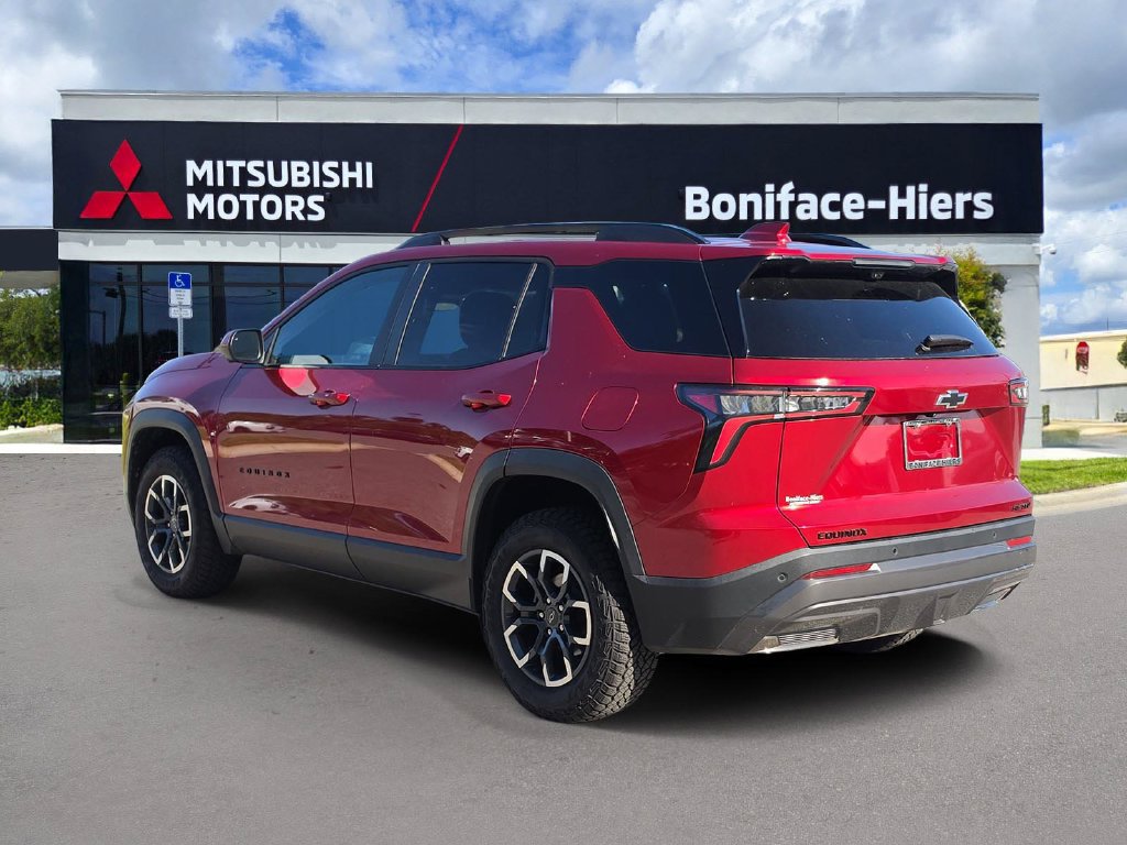 Used 2025 Chevrolet Equinox ACTIV w/ Safety and Technology Package FWD image 3