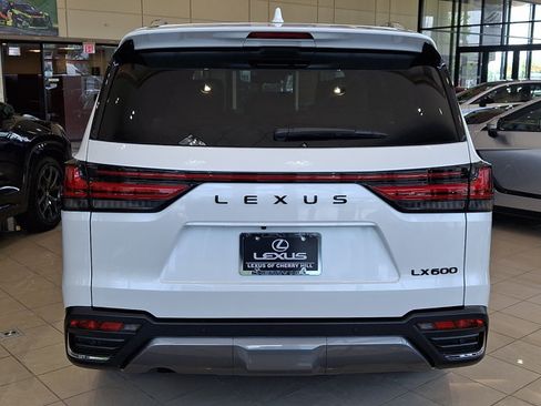 New 2026 Lexus LX 600 4WD w/ Luxury Package image 3