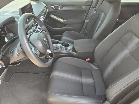 Used 2025 Honda Civic Sport image 12