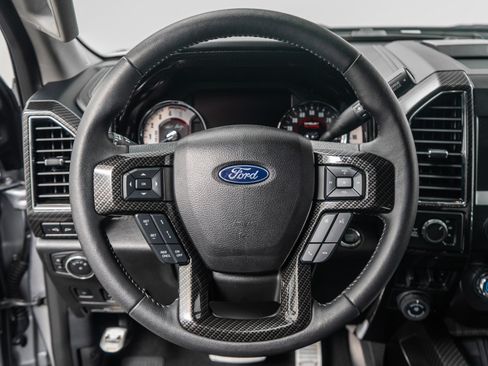 Used 2021 Ford F250 Lariat w/ Lariat Ultimate Package AWD/4WD image 15
