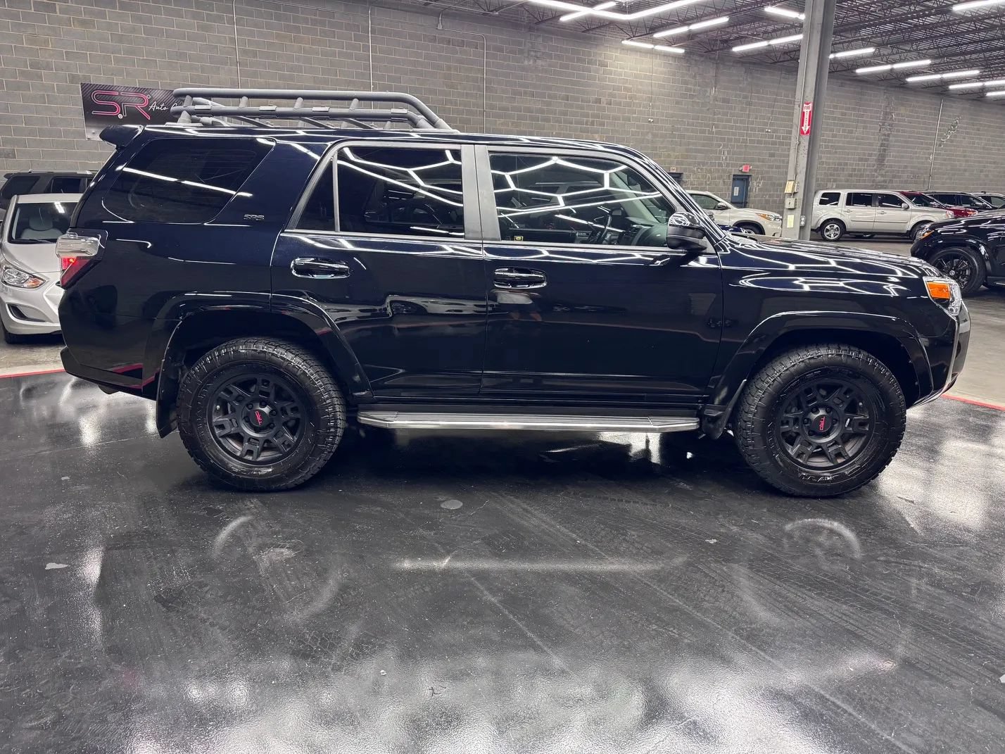 Used 2016 Toyota 4Runner 2WD image 2