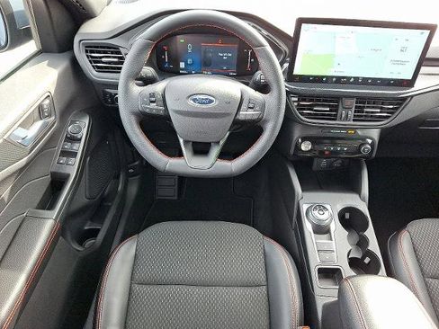 Certified 2025 Ford Escape ST-Line Elite w/ Tech Pack #1 image 11