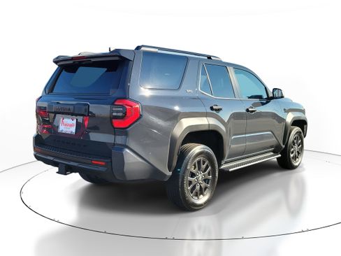 Used 2025 Toyota 4Runner SR5 image 4