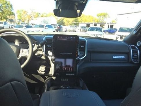 New 2027 RAM 3500 Laramie AWD/4WD image 23