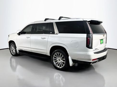 Used 2023 Cadillac Escalade ESV Premium Luxury AWD/4WD image 7