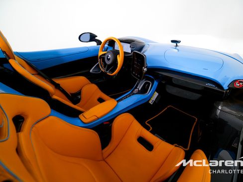 Used 2021 McLaren Elva image 19