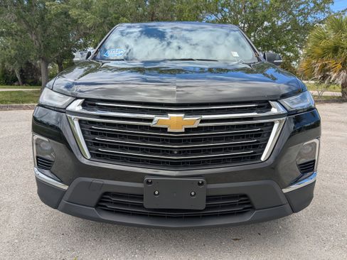 Used 2023 Chevrolet Traverse LT w/ LT Premium Package AWD/4WD image 9