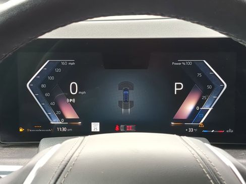 Used 2023 BMW X7 xDrive40i w/ Premium Package image 38