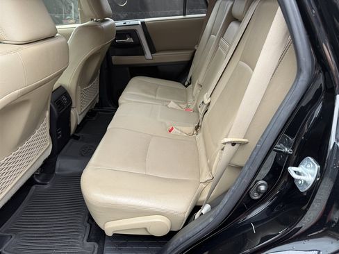 Used 2016 Toyota 4Runner Limited AWD/4WD image 24