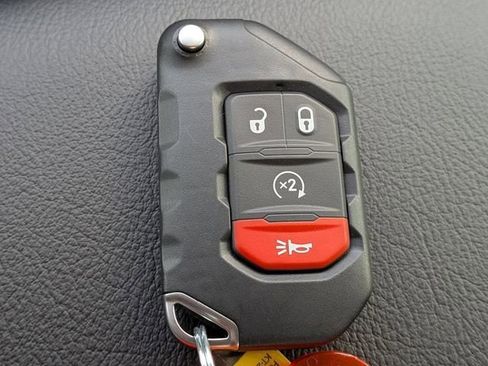 New 2026 Jeep Gladiator Rubicon AWD/4WD image 29
