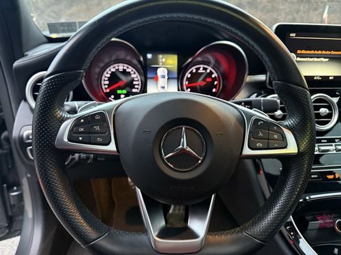 Used 2018 Mercedes-Benz C 300 4MATIC Sedan image 8