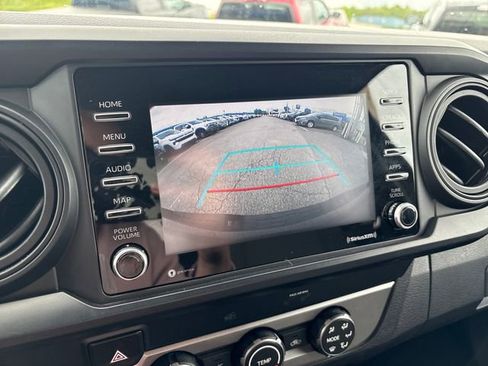 Used 2020 Toyota Tacoma SR w/ SX Package AWD/4WD image 15