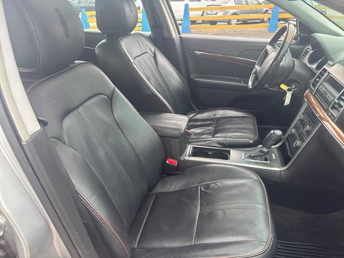 Used 2012 Lincoln MKZ AWD image 32