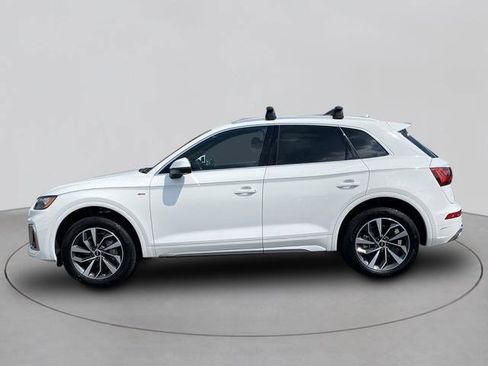 Used 2022 Audi Q5 2.0T Premium w/ Convenience Package image 5