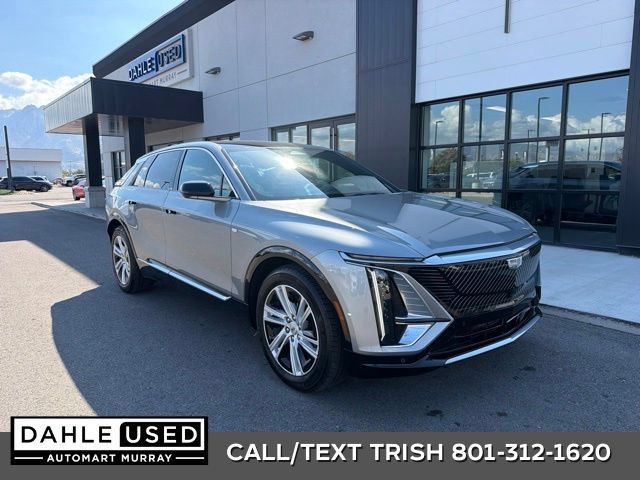 Used 2024 Cadillac Lyriq Tech AWD/4WD image 1