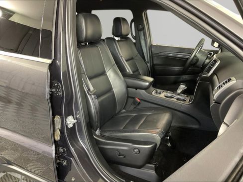 Used 2018 Jeep Grand Cherokee Limited w/ Trailer Tow Group IV AWD/4WD image 28