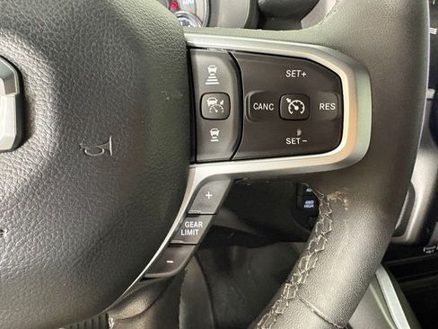 Used 2025 RAM 1500 Big Horn AWD/4WD image 24