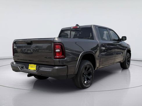 Used 2025 RAM 1500 Big Horn w/ Night Edition AWD/4WD image 5