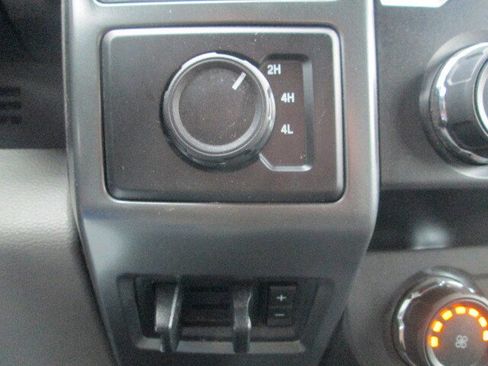 Used 2021 Ford F350 XLT image 16