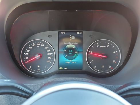 Used 2024 Mercedes-Benz Sprinter 2500 image 11