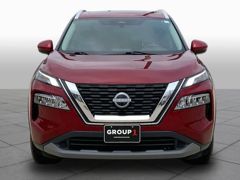 Used 2022 Nissan Rogue SV w/ SV Premium Package FWD image 4
