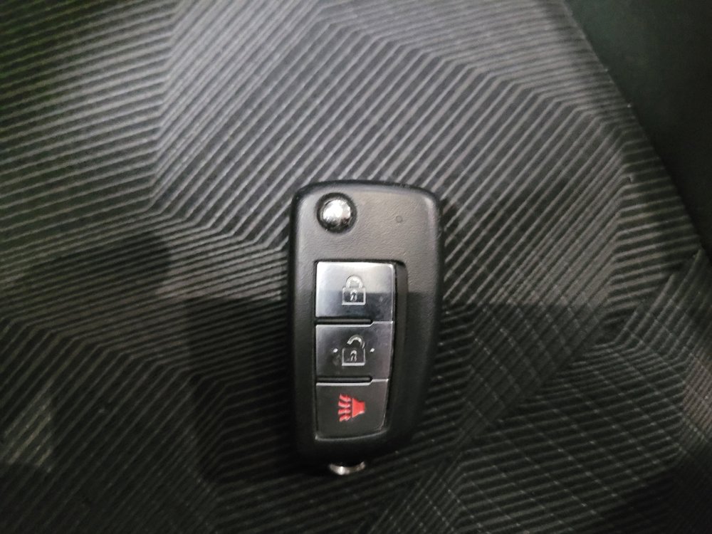 Used 2016 Nissan Rogue S AWD/4WD image 32