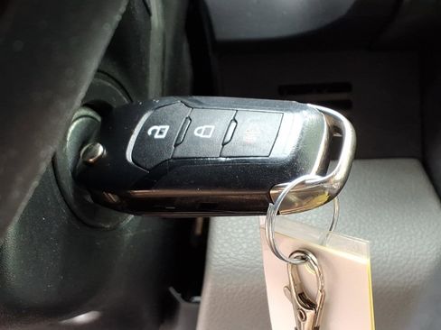 Used 2020 Ford F150 XL w/ Equipment Group 101A Mid AWD/4WD image 16